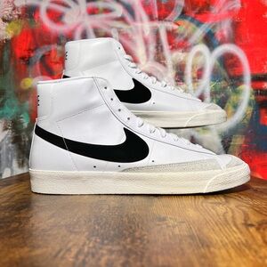 NIKE || BLAZER || sz12